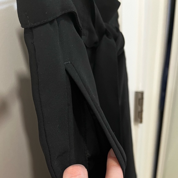 H&M black miniskirt size 2 - Picture 3 of 5